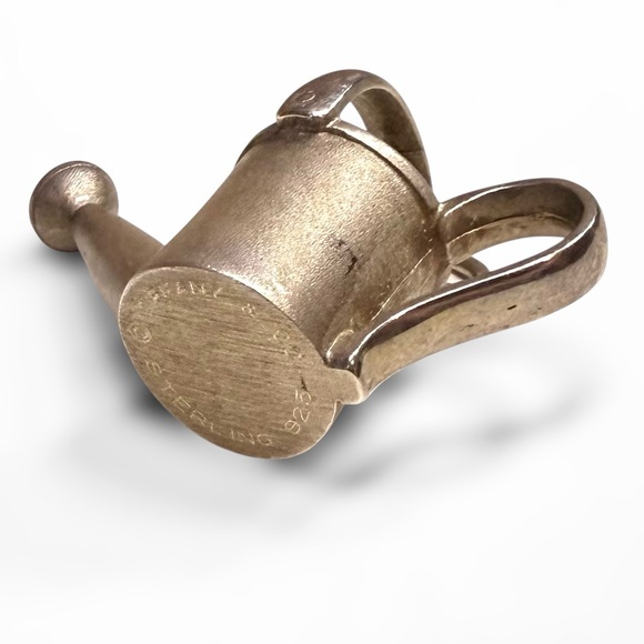 Sold - Picture 6 of 7